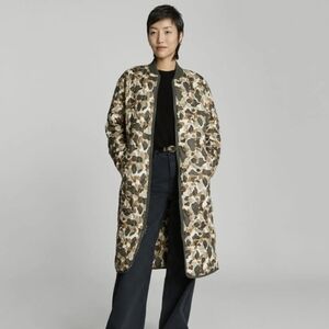 NWT Everlane The ReNew Long Liner Puffer Jacket Biscotti Camouflage Quilted XS